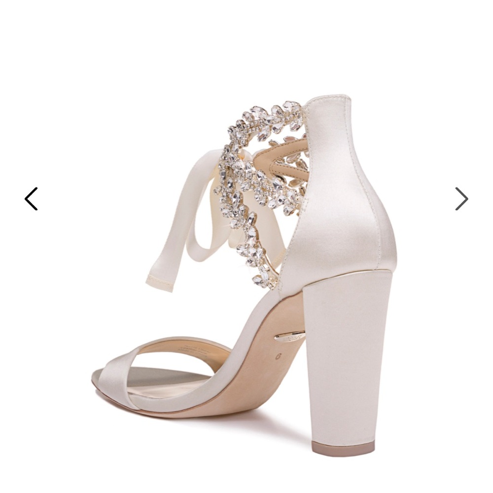 Badgley Mischka Ivory Satin Embellished Heels - Picture 4 of 15